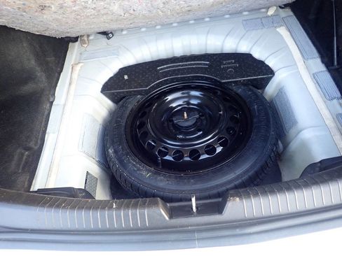 Used 2017 Chevrolet Malibu LS image 18