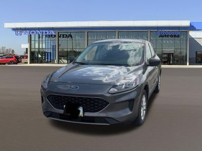 Used 2022 Ford Escape SE w/ Convenience Package