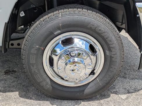 New 2026 RAM 3500 Tradesman AWD/4WD image 8
