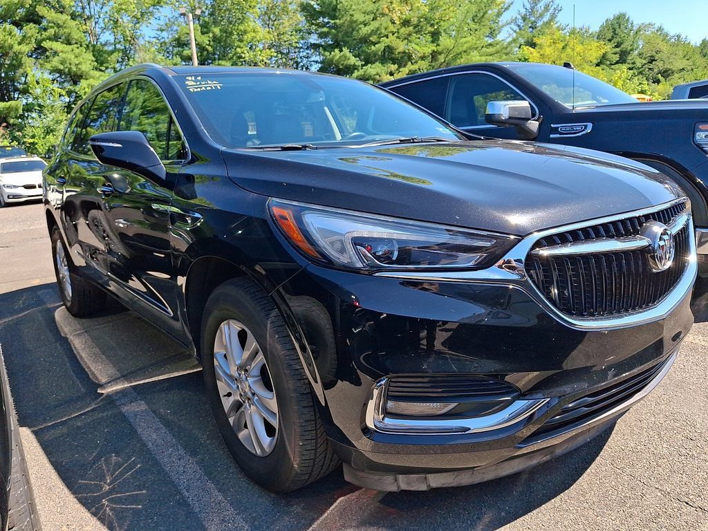 Certified 2018 Buick Enclave Essence w/ Trailering Package FWD image 2