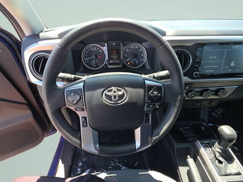 Used 2022 Toyota Tacoma SR5 image 15