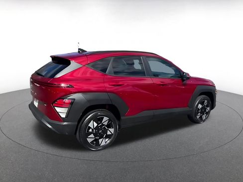Used 2025 Hyundai Kona SEL image 11