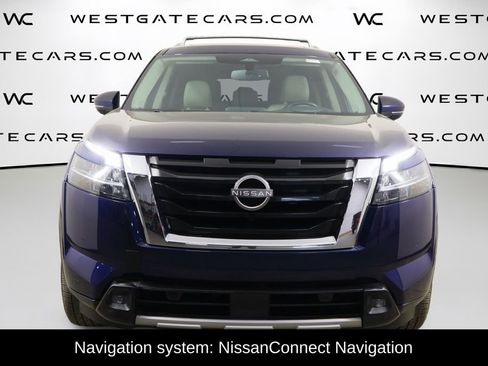 Used 2022 Nissan Pathfinder Platinum w/ Cargo Package image 2