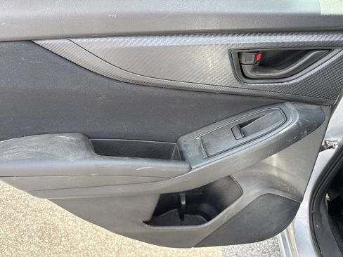 Used 2017 Subaru Impreza 2.0i AWD/4WD image 11