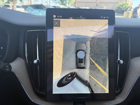 New 2026 Volvo XC60 B5 Plus w/ Protection Package image 20