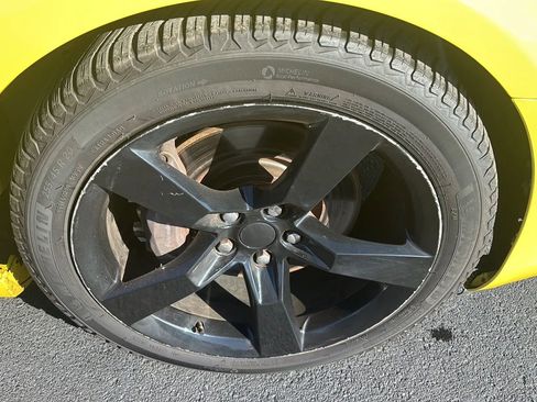 Used 2015 Chevrolet Camaro SS w/ Rear Vision Package image 32