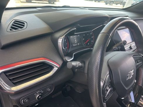 Used 2023 Chevrolet TrailBlazer RS image 10