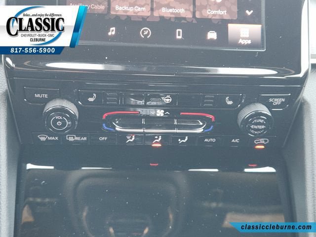 Used 2025 Jeep Grand Cherokee Altitude RWD image 20