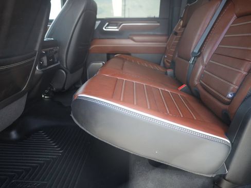 Used 2026 GMC Sierra 3500 Denali Ultimate AWD/4WD image 18