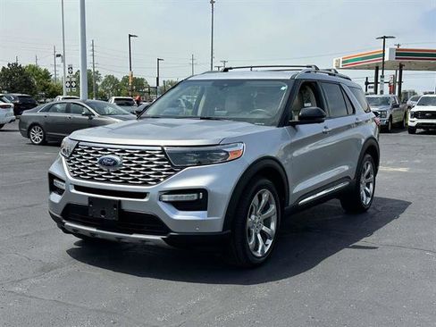 Used 2020 Ford Explorer Platinum w/ Premium Technology Package AWD/4WD image 6