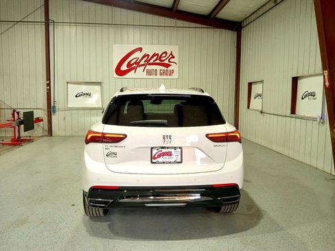 Used 2024 Buick Envision Sport Touring image 3