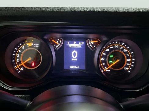 Used 2024 Jeep Wrangler Unlimited Sport AWD/4WD image 15