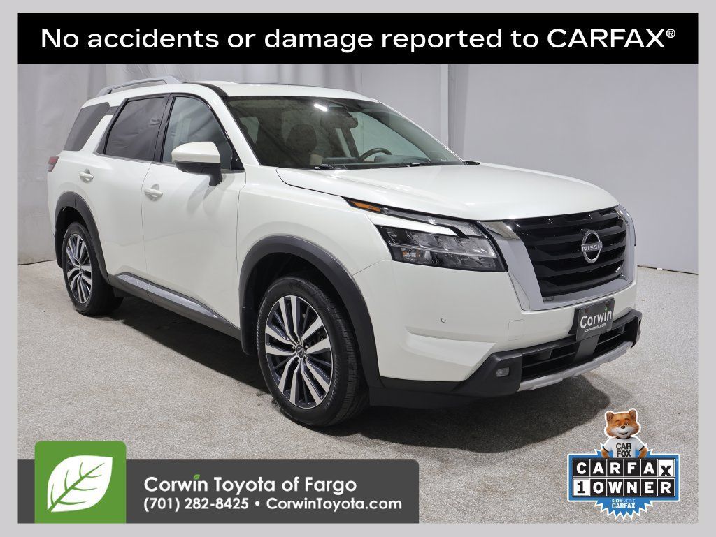 Used 2022 Nissan Pathfinder Platinum w/ Cargo Package AWD/4WD image 1