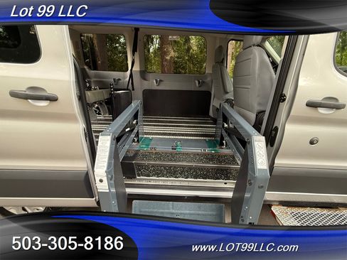 Used 2017 Ford Transit 150 XL image 27