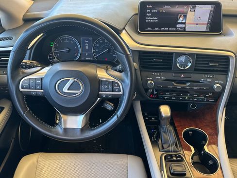 Used 2018 Lexus RX 350L AWD image 17