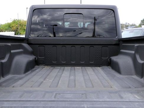 Used 2025 Jeep Gladiator Mojave image 27