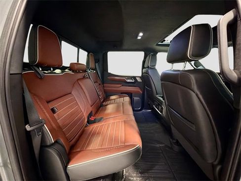 Used 2024 GMC Sierra 1500 Denali Ultimate image 24
