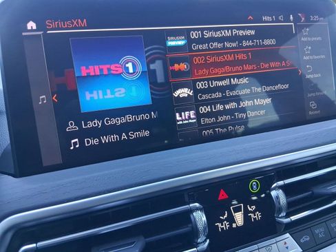 Certified 2023 BMW X4 xDrive30i w/ Premium Package image 22