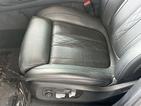 Certified 2024 BMW X5 M60i AWD/4WD image 20