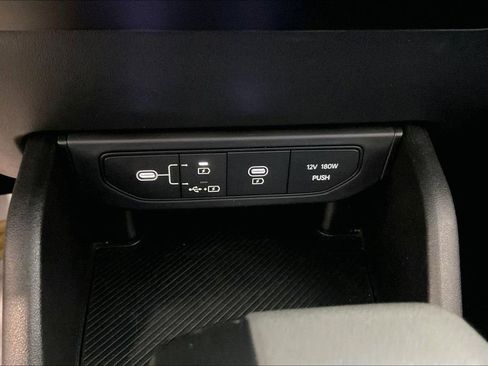 Used 2025 Kia K4 FWD image 14