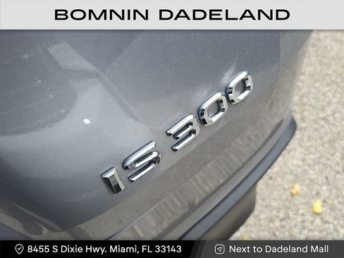 Used 2023 Lexus IS 300 300 image 6