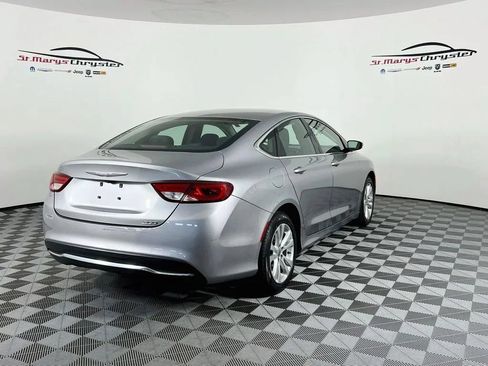 Used 2016 Chrysler 200 Limited FWD image 8