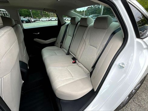 Used 2023 Honda Accord EX image 27