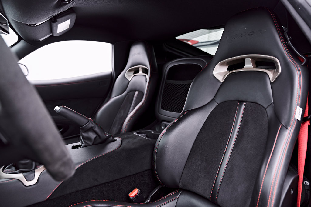 Used 2016 Dodge Viper ACR w/ Extreme Aero Package RWD image 63