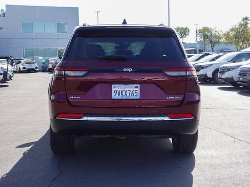 Used 2023 Jeep Grand Cherokee Limited image 7