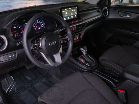 Used 2020 Kia Forte LXS image 14