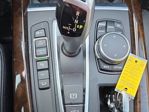 Used 2015 BMW X5 xDrive50i image 32