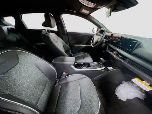 New 2025 Kia K4 GT-Line image 27