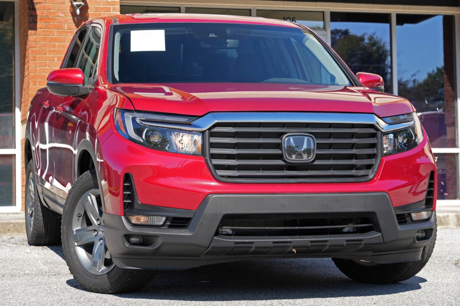 Used 2023 Honda Ridgeline RTL image 2