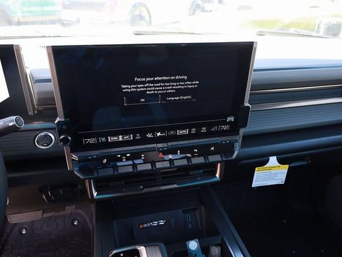 New 2025 GMC Hummer EV 3X w/ Battery Pack, 24 Module Pack image 15