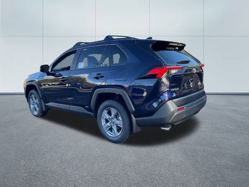 New 2025 Toyota RAV4 XLE image 7