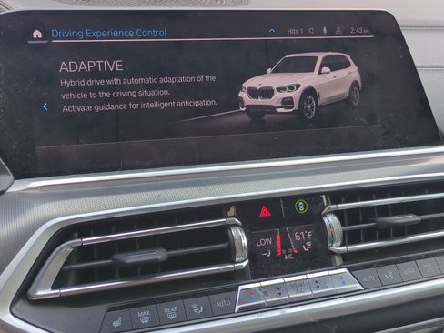 Used 2022 BMW X5 xDrive45e w/ Climate Comfort Package AWD/4WD image 36