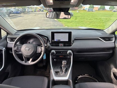 Used 2023 Toyota RAV4 LE image 18
