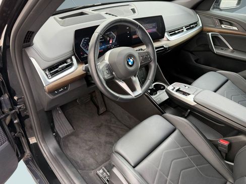 Certified 2025 BMW X1 xDrive28i AWD/4WD image 4