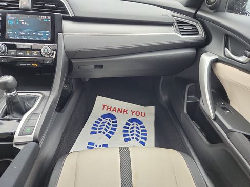 Used 2017 Honda Civic EX-T image 11