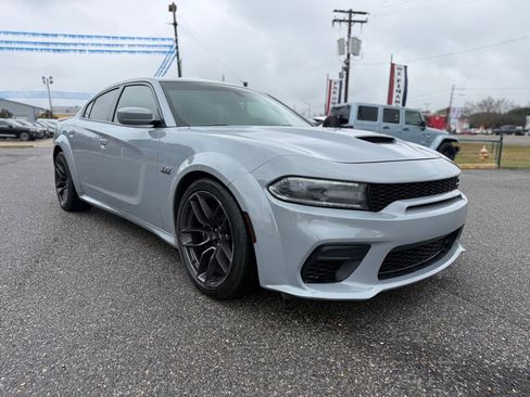 Used 2021 Dodge Charger Scat Pack image 3