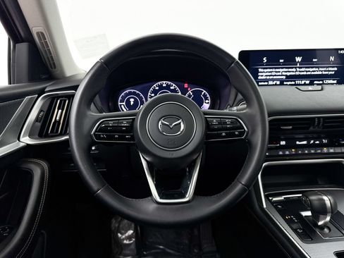 Certified 2025 MAZDA CX-70 Plug-In Hybrid w/ Premium Pkg AWD/4WD image 4