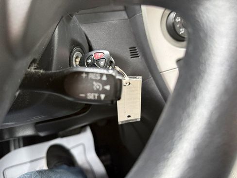 Used 2009 Toyota Matrix S AWD/4WD image 26