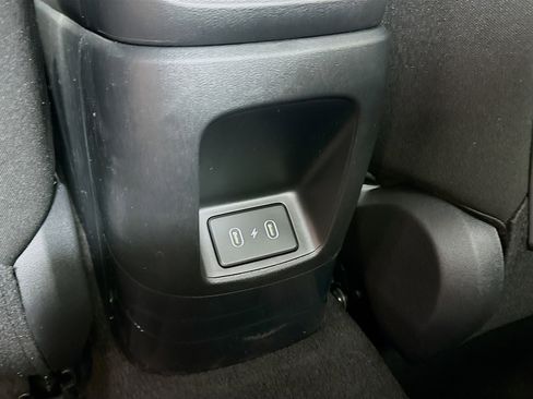 New 2026 Hyundai Elantra Sport FWD image 23