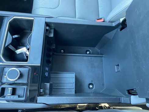 Used 2023 Toyota Tundra Limited image 19