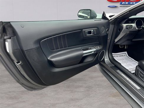 Used 2022 Ford Mustang Premium image 23