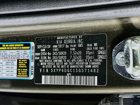 Used 2025 Kia Telluride S AWD/4WD image 12