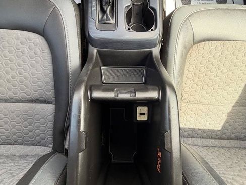 Used 2016 Chevrolet Colorado Z71 RWD image 23