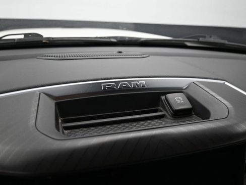 Used 2025 RAM 1500 Big Horn image 16