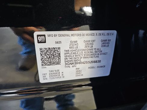 Used 2025 Chevrolet Blazer LT AWD/4WD image 35