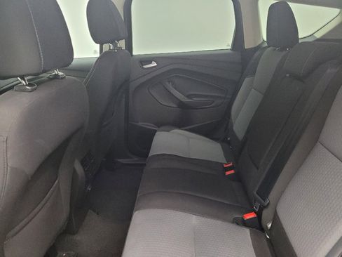 Used 2017 Ford Escape SE FWD image 18